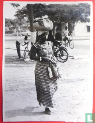 Belgisch Kongo - Afrikaanse Vrouw 