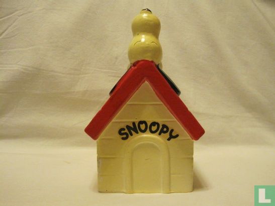Snoopy op Groot huisje - Image 1
