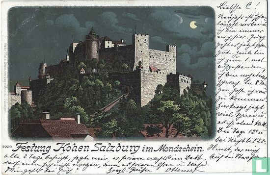 Festung Hohen Salzburg im Mondschein