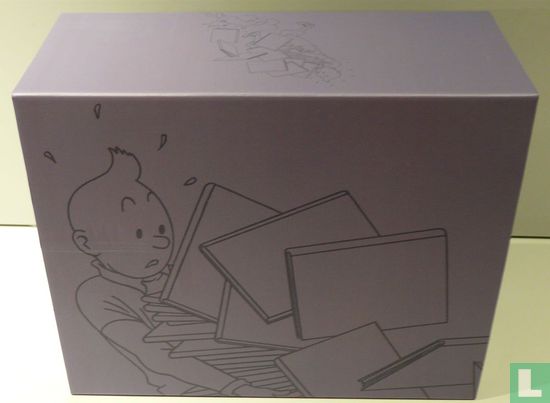 Tintin tenant les albums - Image 3