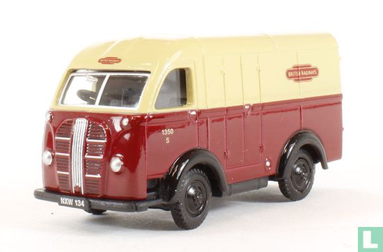 Austin K8 - Image 1