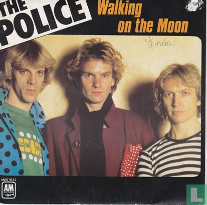 Walking on the moon - Image 1