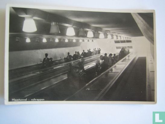 roltrappen maastunnel   - Image 1