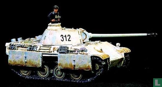Winter Panther Ausf G w commander