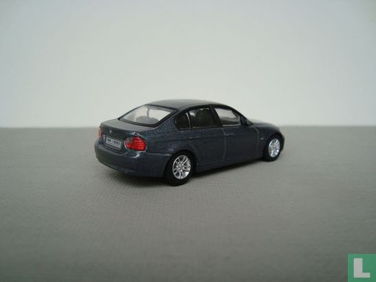BMW 3 Series - Afbeelding 2