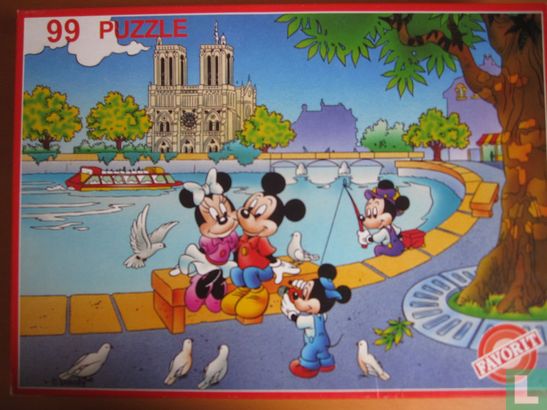 Mickey en Minnie in Parijs