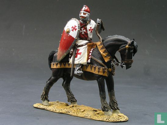 Mounted Knight w / Shield