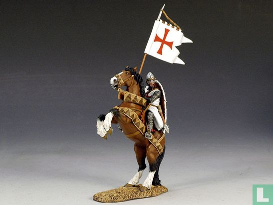 Mounted Templar w/ Banner