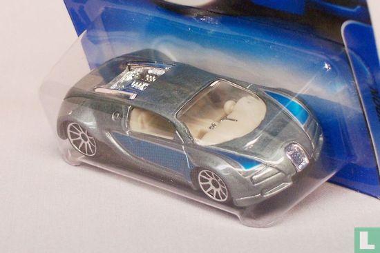 Bugatti Veyron - Bild 2