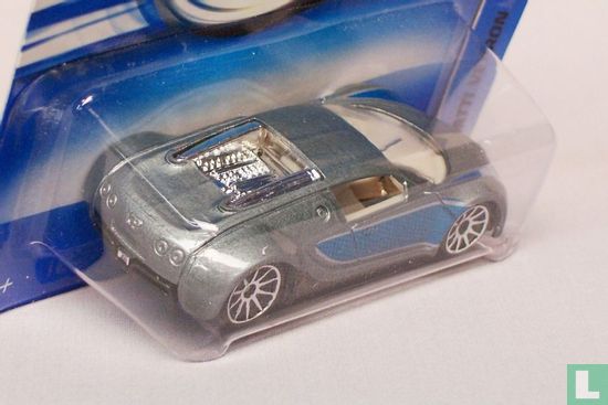 Bugatti Veyron - Bild 3
