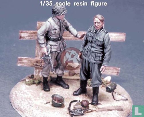 US 82nd Airborne Division Officer and German WWII POW with Base
