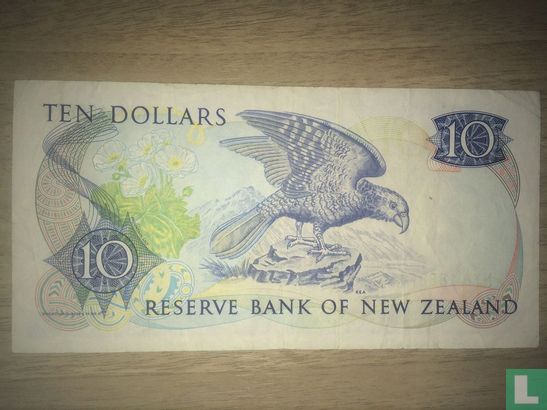 New Zealand 10 Dollars 1989 - Image 2