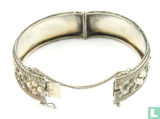Zilveren Armbanden Met Bolletjes - Image 2
