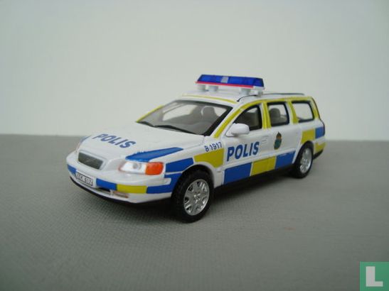 Volvo V70 'Polis' - Image 1