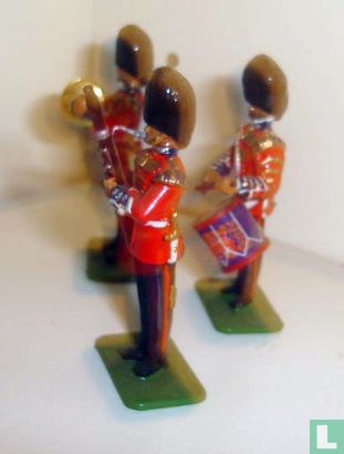 Scots Guards: Bassoon,Side Drum and Cymbals - Afbeelding 2