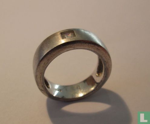 Zilveren Ring, Met Fijn Geslepen Zirkonia - Image 2