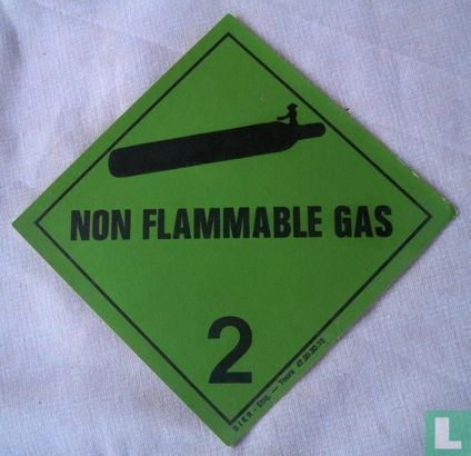 2 NON FLAMMABLE GAS