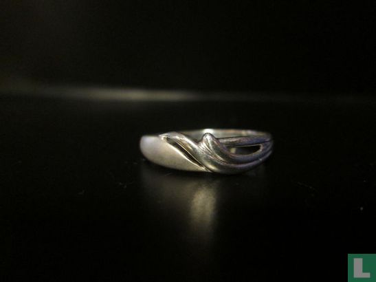 Zilveren Ring, Mooi Ontwerp - Image 1