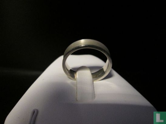 Zilveren Ring, Met Gladde Randen - Image 2