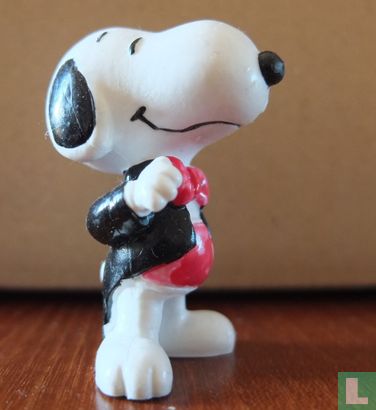Snoopy in tuxedo with red cummerbund