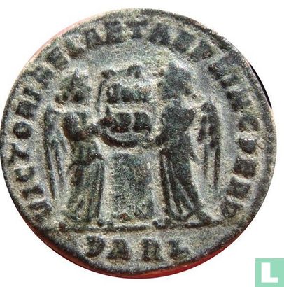 Roman Empire AE3 Kleinfollis von Kaiser Konstantin der Große 319-320 DARL - Bild 1