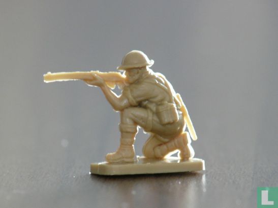British infantryman - Image 2