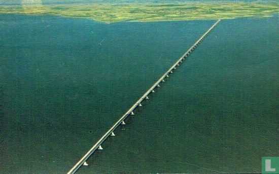 De 5 km lange brug over de Oosterschelde... - Bild 1