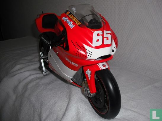 Ducati Racer - Bild 2