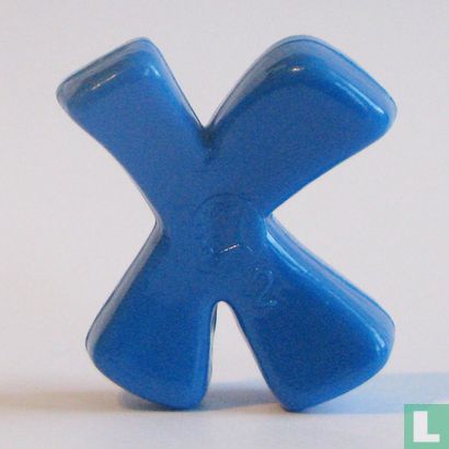 Ixkon (blue) - Image 2