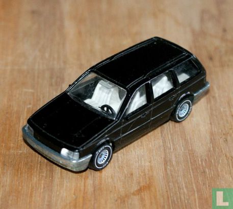 VW Passat Variant - Image 1
