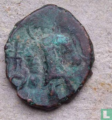 Kushan   (Greco-India, Indo-Scythia)  AE drachme   90 - 100 - Image 1