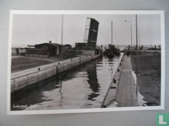 Lelystad , sluis