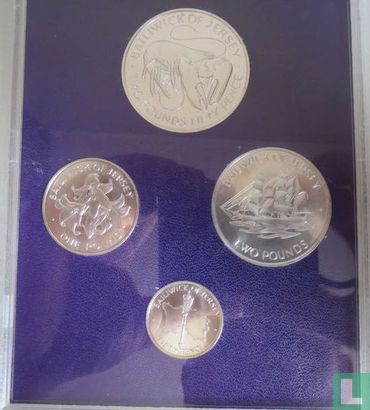 Jersey mint set 1972 (PROOF) "25th Wedding anniversary of Queen Elizabeth II and Prince Philip" - Image 2