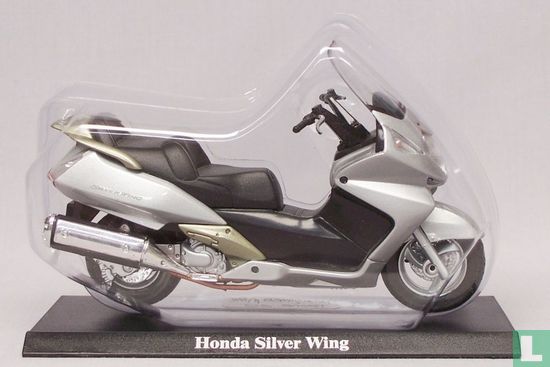 Honda Silver Wing - Image 3