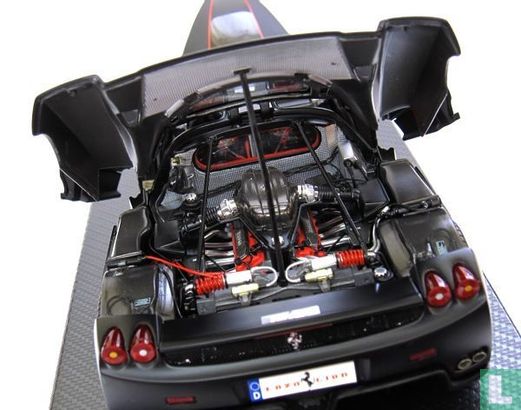 Ferrari Enzo - Image 2