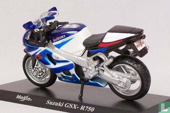 Suzuki GSX R750 - Afbeelding 2