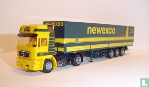 MAN F2000 semi tilt trailer 'Newexco'