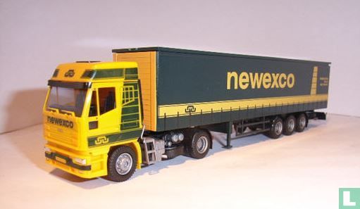 Iveco EuroStar semit tilt trailer 'Newexco'