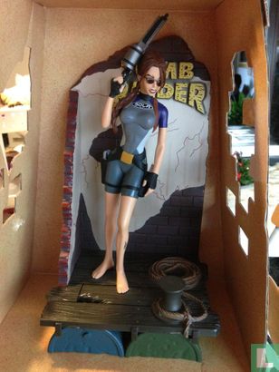 Lara Croft Tomb Raider 1998 Wetsuit Action Figure Eidos / Playmate Toys - Afbeelding 1
