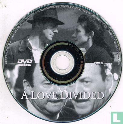 A Love Divided - Afbeelding 3