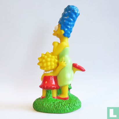 Marge and Lisa Simpson - Image 2