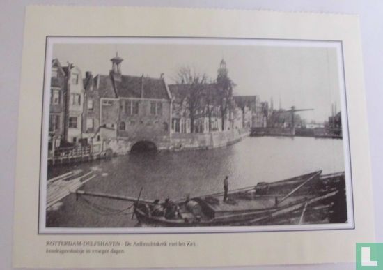 Rotterdam-Delfshaven - De Aelbrechtkolk met het Zakkendragershuisje in vroeger dagen.