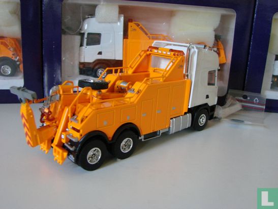 Scania 4 serie Top line wrecker - Afbeelding 2