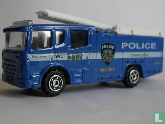 Scania P-Serie Police - Afbeelding 1