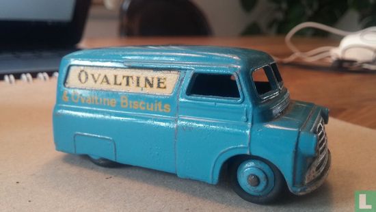 Bedford 10 cwt Van 'OVALTINE' - Afbeelding 2