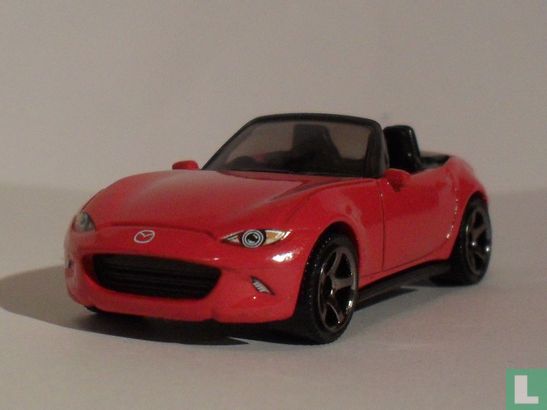 Mazda MX-5 Miata - Image 1