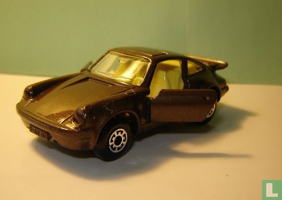 Porsche Turbo - Image 3