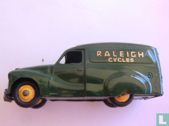 Austin A40 `Raleigh Cycles` Van - Image 3