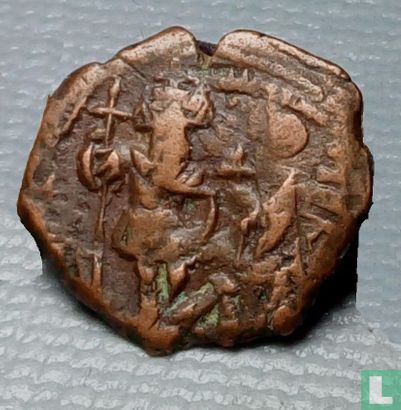 Byzantinische Reich  AE Follis (M, 40 nummi)  641-668 CE - Bild 2