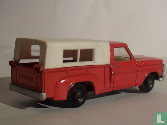 Ford Pick-Up - Image 3